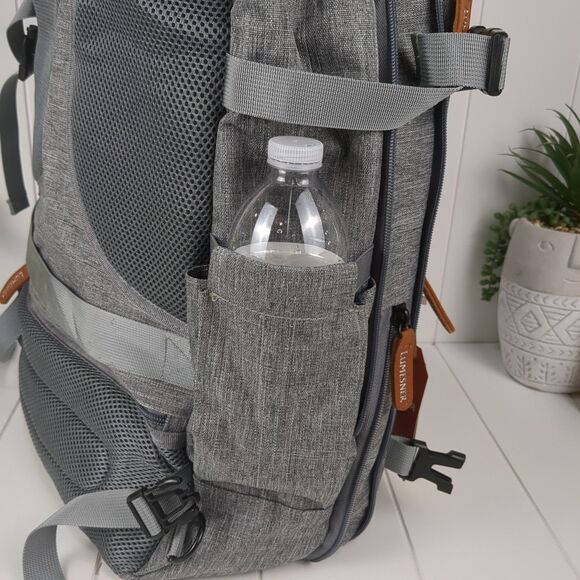 Lumesner Grey Carry On Backpack 40L Flight Approved XL Travel Backpack USB Port - Picture 13 of 16